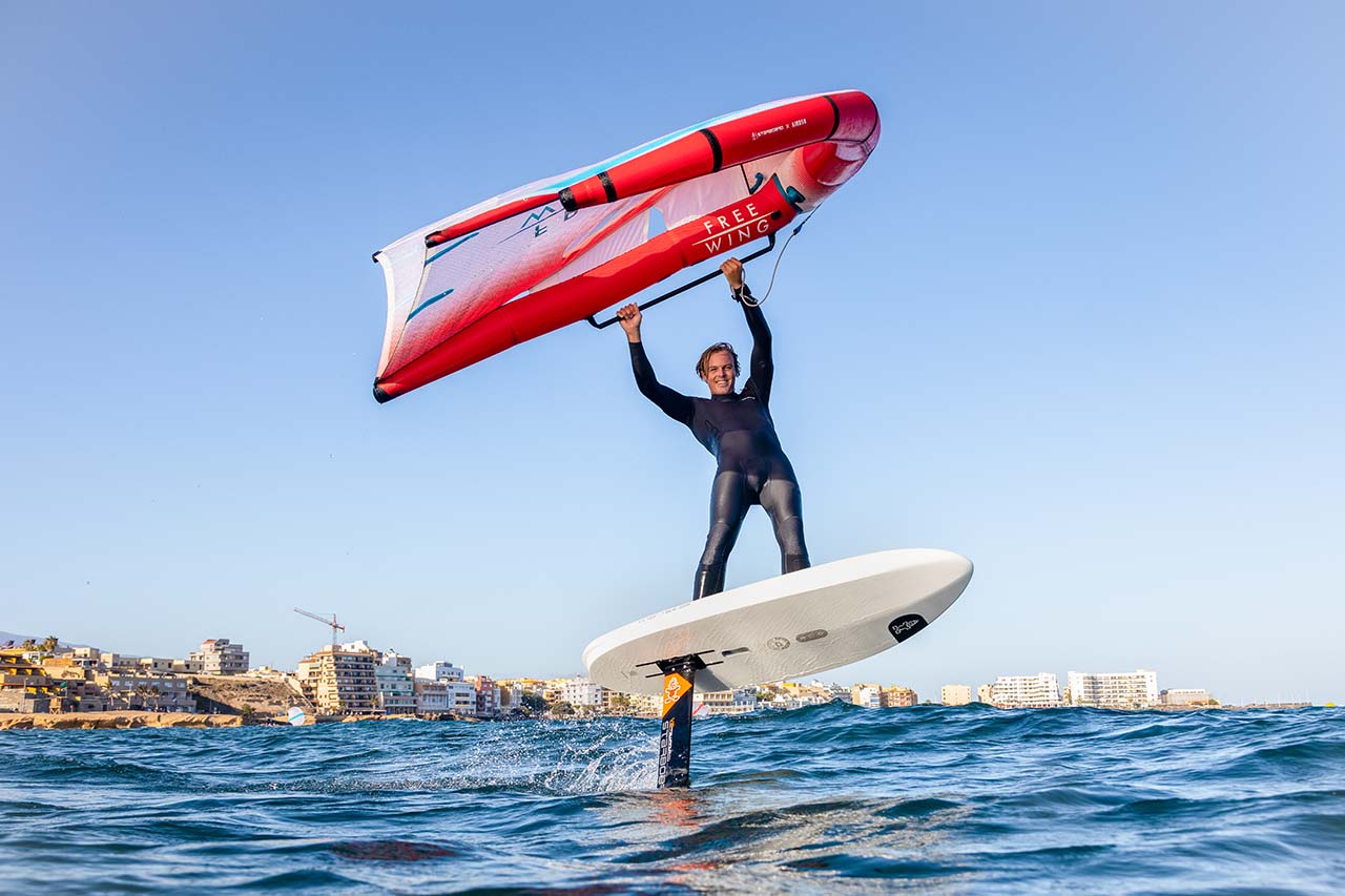 Starboard フォイルボード STARBOARD Take Off Foilboard | Wing board | Preorder – WindShop